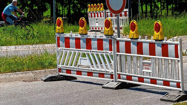 Auffahrten zur Bundesstraße in Richtung Bad Dürrheim werden im Bereich Villingen Mitte am Freitagnachmittag voraussichtlich gegen 16 Uhr ...