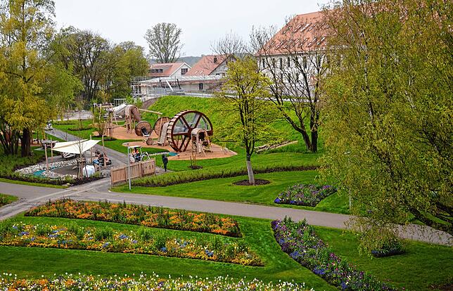 Dort wo früher Baumwolle gesponnen und verarbeitet wird, blüht es jetzt prächtig auf der LGS in Wangen.