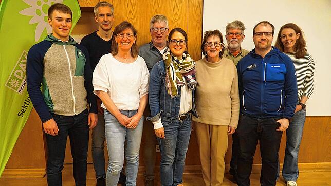 Der aktive Vorstand des Deutschen Alpenvereins, Sektion Schwarzwald (von links): Paul Bieg, Stefan Gilga, Isabell Kuner, Peter Fuchs, ...