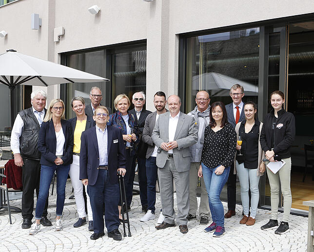 Vorfreude auf die Europameisterschaft: Der Auftakt findet allerdings im Hotel Federwerk in St. Georgen statt.