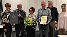 Ehrungen beim Kirchenchor Geißlingen (von links): Helga Franke (Leitungsteam), Hubert Hartmann (40 Jahre), Elisabeth Schulze und ...