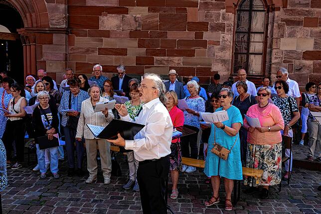Bild 7: Fronleichnams Prozession in Villingen