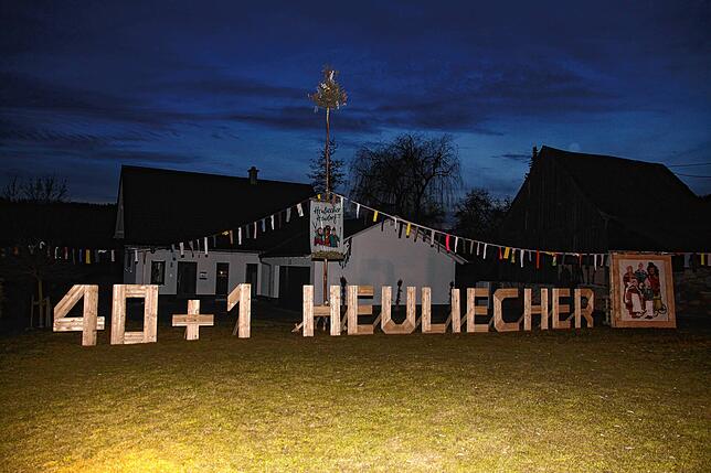 Bild 7: Heuliecher Heudorf feiern 41 Jahre Vereinsgeschichte mit großer Jubiläumsfeier und Nachtumzug