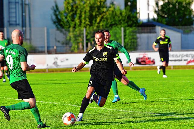 Bild 14: SV Herten besiegt den TuS Efringen-Kirchen mit 3:1 &ndash; und wir haben Bilder!