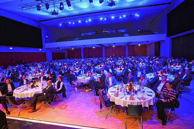 Mit 580 Gästen war die Stadthalle bei der Abendgesellschaft ausgebucht.