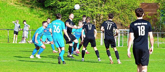 Bild 39: SV Buch besiegt die SG FC Wehr/Brennet mit 1:0 – und wir haben Fotos!