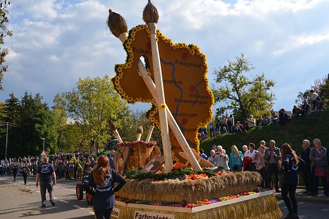 Bild 17: 57. Kreiserntedankfest: Alle Bilder zum großen Festumzug in Weiler