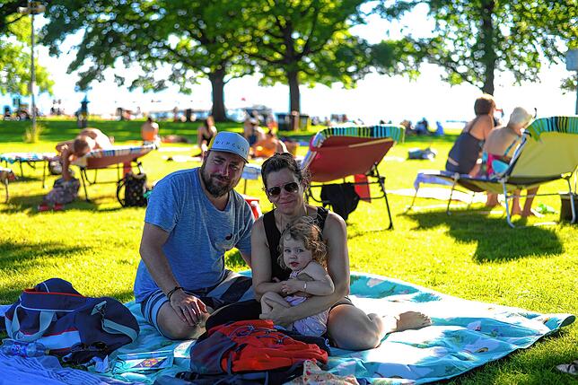 Familie Cleesattel aus Heilbronn verbringt das lange Wochenende am Bodensee und besucht Freunde. Sie kamen auch schon vor den ...