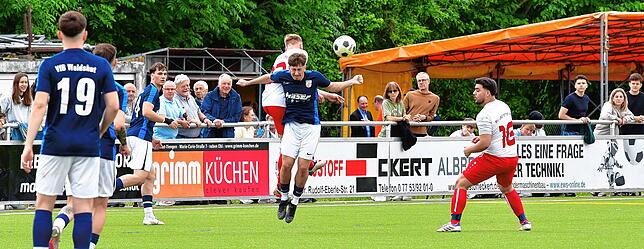 Bild 36: SV Jestetten siegt spät mit 2:1 beim VfB Waldshut – und wir haben Fotos!