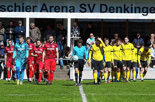 Bild 2: SV Denkingen besiegt FV Walbertsweiler-Rengetsweiler 3:1. Wir waren mit der Kamera dabei!