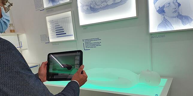 Welche Symptome hat der Patient, wenn er an der Spanischen Grippe leidet? Die App macht den Blick ins Innere des Menschen möglich.