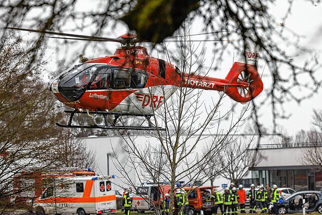 Auch ein Rettungshubschrauber war vor Ort.