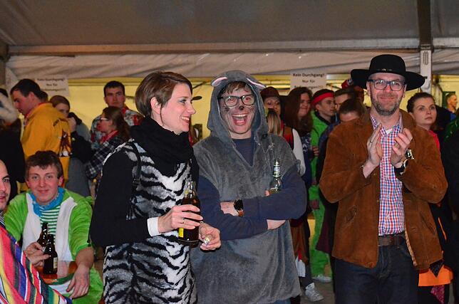 Bild 6: Das war die Partynacht der Narrentage mit der Froschenkapelle in Bildern