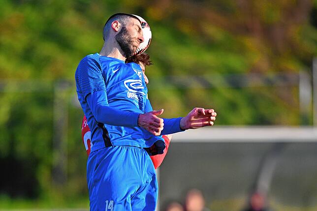 Bild 5: TuS Stetten besiegt den FC Schlüchttal mit 4:3 – und wir haben Bilder!