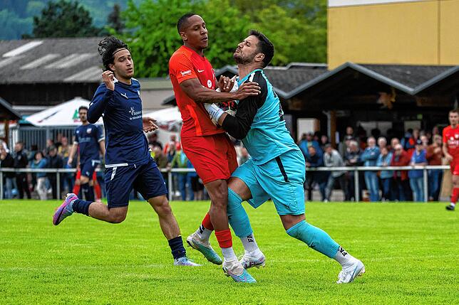 Bild 22: VfB Waldshut behält die Nerven am Elfmeterpunkt im Pokalfinale gegen FC Tiengen 08 &ndash; hier Fotos!