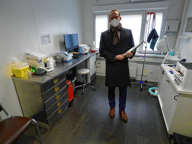 Bild 7: Arztbesuch im Container: So sieht es im Provisorium des MVZ beim Säckinger Krankenhaus aus