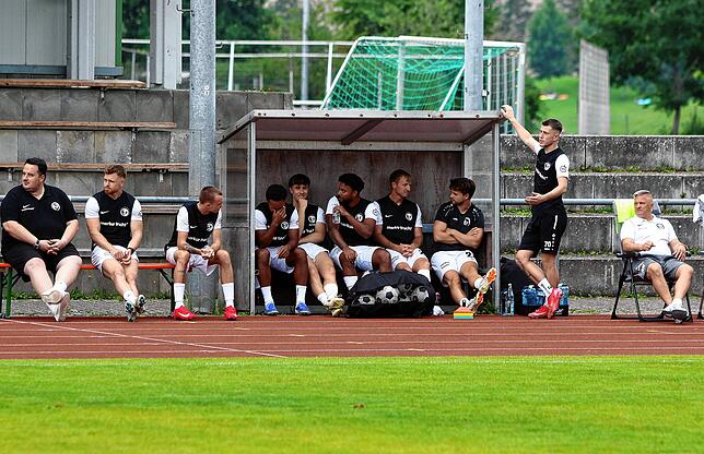 Bild 15: Beim 0:4 des FC RW Salem gegen FC Teningen waren wir mit der Kamera dabei!