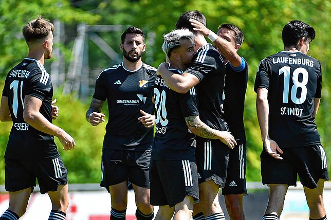 Bild 35: FC Tiengen 08 gewinnt Derby gegen den SV 08 Laufenburg mit 3:2 – und wir haben Bilder!