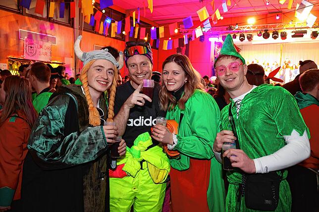 Bild 5: Nachtumzug in Pfaffenweiler (2/2)