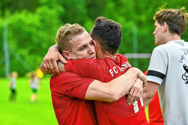 Bild 16: FC Hochrhein steigt in die Bezirksliga auf – und wir haben Bilder!
