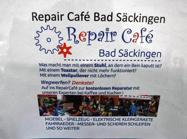 „Wegwerfen? Denkste!“ lautet das Motto des Repair-Cafés in Bad Säckingen.