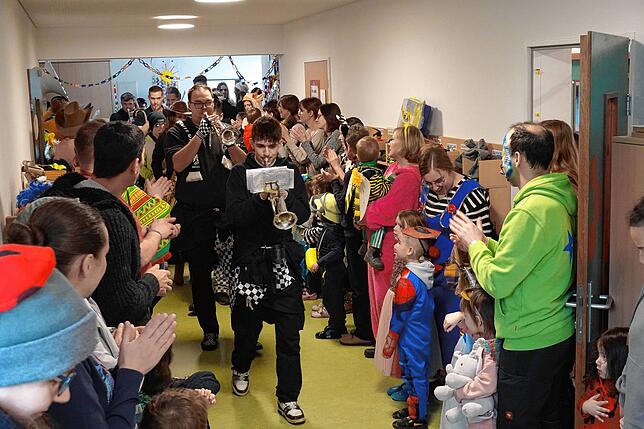 Bild 21: Die schönsten Bilder der Schulbefreiung und der Besuch im Kindergarten in Rickenbach