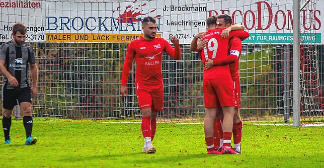 Bild 1: SV Jestetten gewinnt Kellerduell beim FC Hochrhein – und wir haben Bilder!
