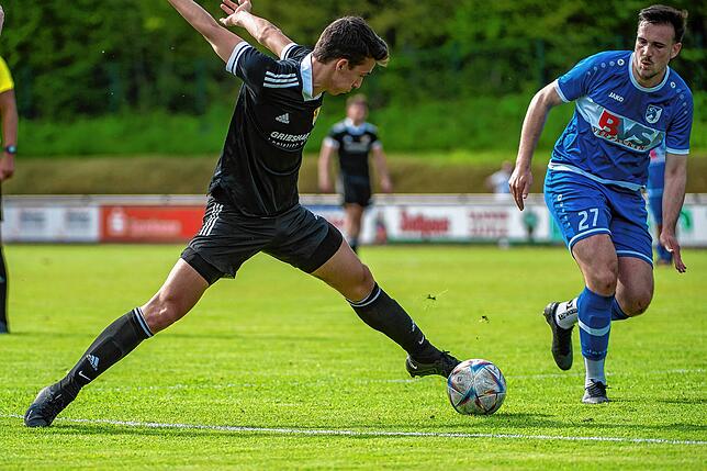 Bild 10: SV 08 Laufenburg gewinnt Hochrhein-Derby gegen FC Erzingen mit 7:1 &ndash; und wir haben Bilder!