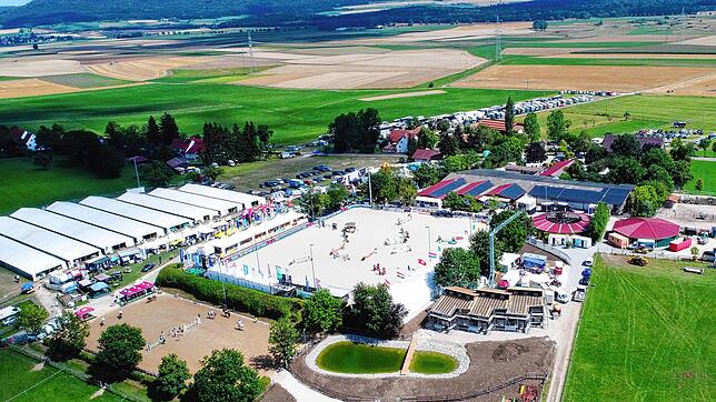 Das Fest der Pferde ist über die Jahrzehnte immer mehr gewachsen wie hier im Jahr 2019, als die Veranstaltung noch in gewohnter Form ...