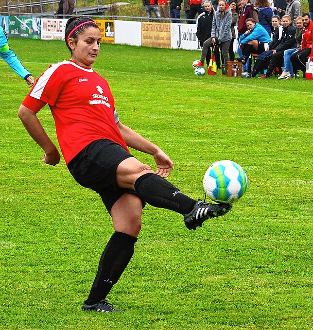 Trick funktioniert: Tizina Di Feo – hier ein Archivbild – traf für den FC Hochrhein beim 2:2 in Hofstetten.