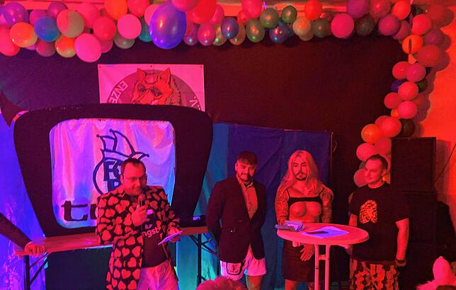 Bild 4: Bilder vom bunten Abend der Enzebächle Füchs