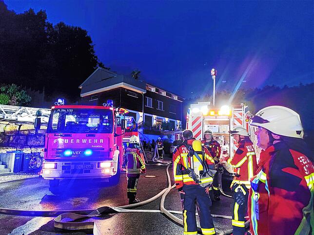 Die Feuerwehr ist am Sonntagabend, 1. Juni, mit starken Kräften unterwegs, um einen Brand an einem Wohnhaus im Stockacher Ortsteil ...