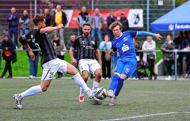 Bild 1: Unsere große Bildergalerie vom Landesliga-Spitzenspiel zwischen dem Hegauer FV und dem VfR Stockach