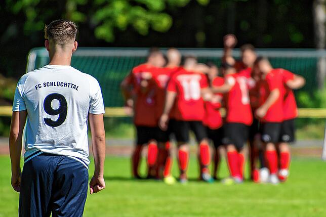 Bild 40: FC Schlüchttal gewinnt beim FC 08 Bad Säckingen mit 4:2 &ndash; und wir haben Bilder!
