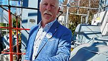 Stefan Fehrenbach (60) öffnet Schülern Wege zur Technik.