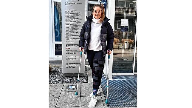 Sie kann schon wieder Lächeln: Skicrosserin Daniela Maier wurde am vergangenen Freitag am Knie operiert.