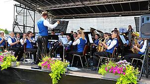 Der Musikverein von Heudorf am Bussen, einem Ortsteil von Dürmentingen, sorgt am Sonntag ab 11.30 Uhr bei schönstem Wetter beim ...