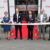 Dirk Oebels, Takeda-Standortleiter Singen, Staatssekretärin Franziska Brantner, Christophe Weber President und Chief Executive Officer ...