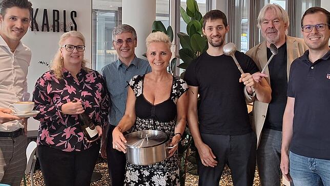 Sie freuen sich auf die Einkaufsnacht am 7. September (von links): Niklas Grom, Nadin Lorenz, Stefan Baur, Christine Neu, Marco ...