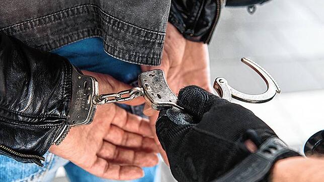 Für zwei Männer endete die Einreise nach Deutschland anders als geplant &ndash; nämlich im Gefängnis.