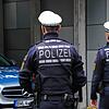Eine Frau ist nach Angaben der Polizei Betrügern zum Opfer gefallen, die ihr erzählt hatten, ihre Tochter sei angeblich in einen Unfall ...