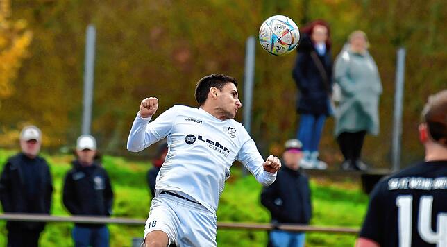 Bild 11: SG FC Wehr/Brennet besiegt den FC Schönau mit 3:0 &ndash; und wir haben Bilder!