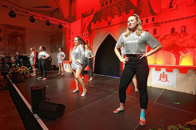 Bild 2: Ho Narro! Alle Fotos vom Fasnachtsauftakt der Narrengesellschaft Niederburg (2/2)