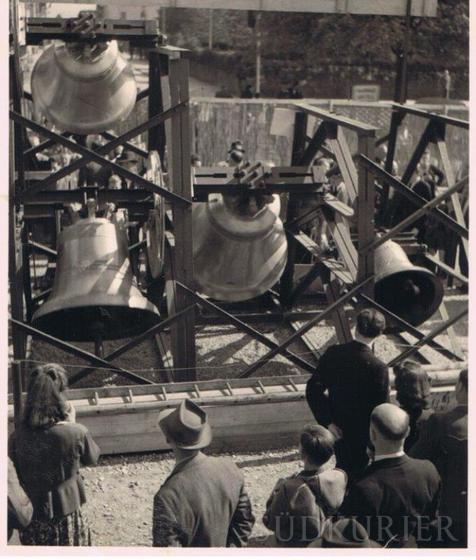 Diese Glocken wurden 1950 auf der IBO vorgeführt und unterbrachen den Unterricht in den Schulen.