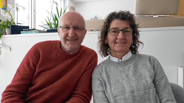 Rainer und Martina Stockburger sind Pfarrer. Beide ziehen im Juli nach Steißlingen. (Archivbild)