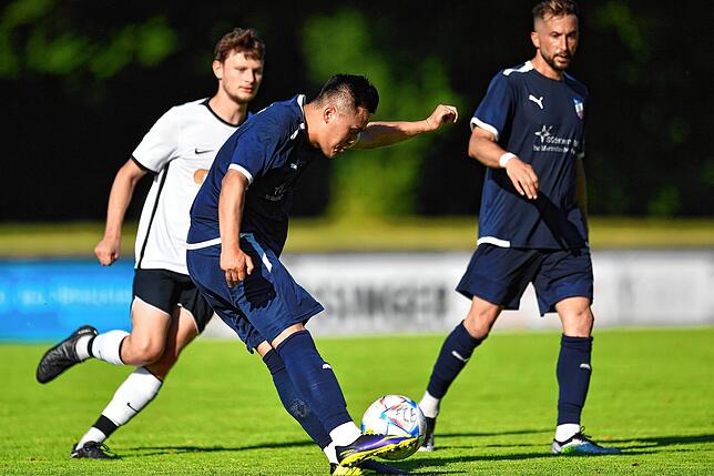 Bild 26: VfB Waldshut siegt 2:1 beim FC Emmendingen und steigt in die Landesliga auf &ndash; wir haben Bilder!