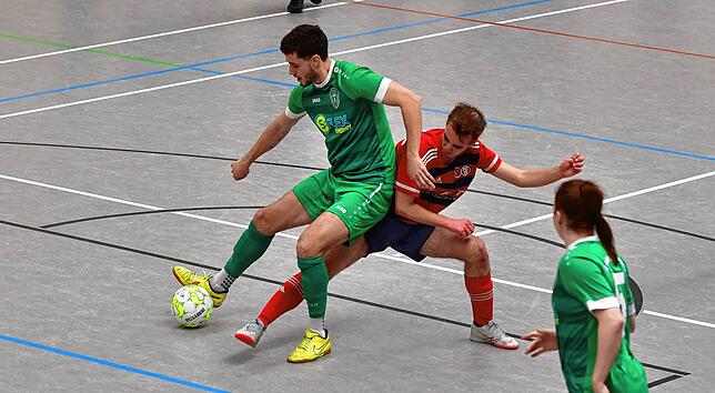Bild 30: SC Niederhof/Binzgen unterliegt FC Freiburg-St. Georgen im Futsal-Halbfinale – und wir haben Fotos!
