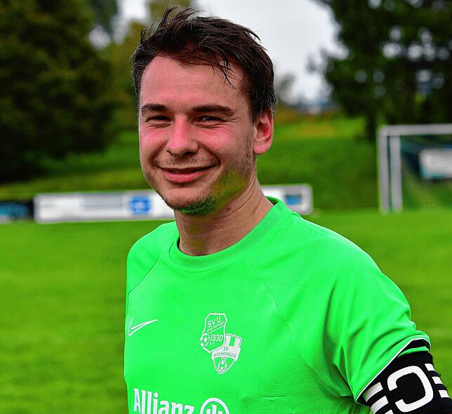 Felix Erne (28) lebt in Untermettingen, begann beim SVU als Kind mit dem Fußball. Mangels Mannschaften spielte er als C- und B-Junior ...