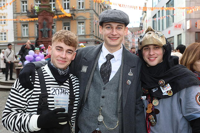 Bild 4: Konstanzer Straßenfasnacht 2025: Die besten Bilder vom Schmotzigen Dunschtig