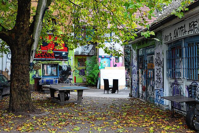 Für die Teestube zeichnete sich eine Lösung ab: Sie könnte schon bald aus der Hauptstraße 12 in einen noch zu bauenden Neubau in der ...
